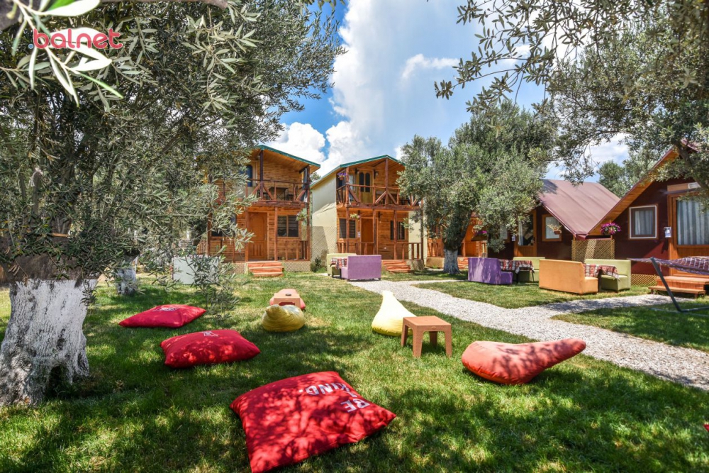 2 katlı bungalowlara örnek bir otel konsepti